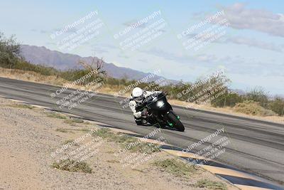 media/Nov-16-2025-Race Pace (Sun) [[8c5fa54630]]/Non Verified Riders (1st 20 Minutes)/3-Turn 3 Inside (11am)/